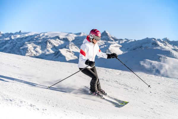 skier à l'Alpe d'Huez